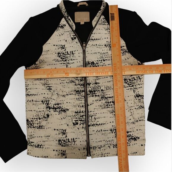 Soia & Kyo black and white zip Bomber Jacket Made in Canada size M - Picture 3 of 8